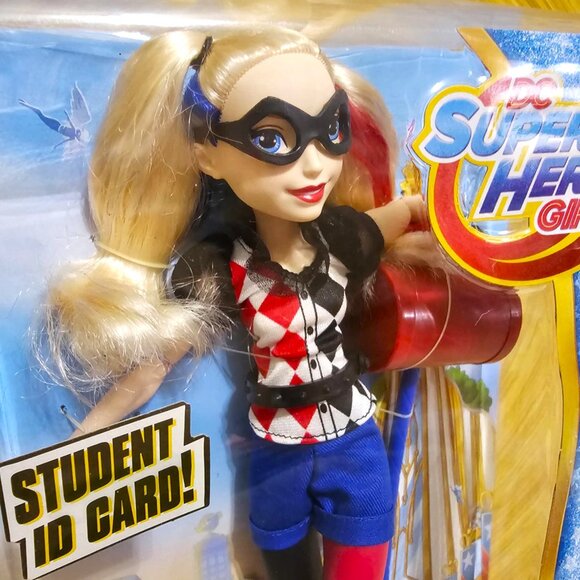 DC Super Hero Girls Harley Quinn 12-Inch Deluxe Collector Doll With Accessories - Picture 3 of 15